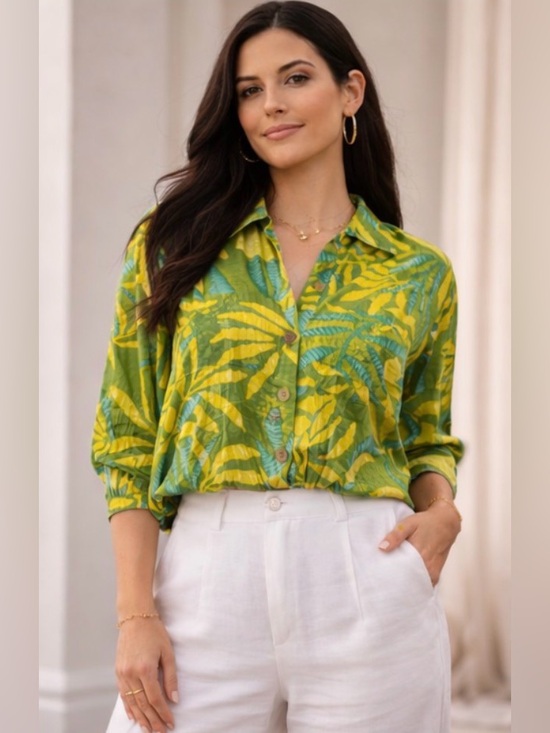 Haute Hippie Tops - NWT Haute Hippie Green & Yellow Blouse 🌴 Resort Luxe Print Top |Blogger Favorite